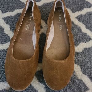 Tom's ballet flat - 7.5- brown